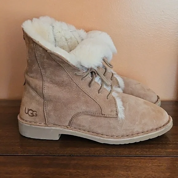UGG Women's Brown and Cream Lace-Up Winter Boots - Picture 5 of 15